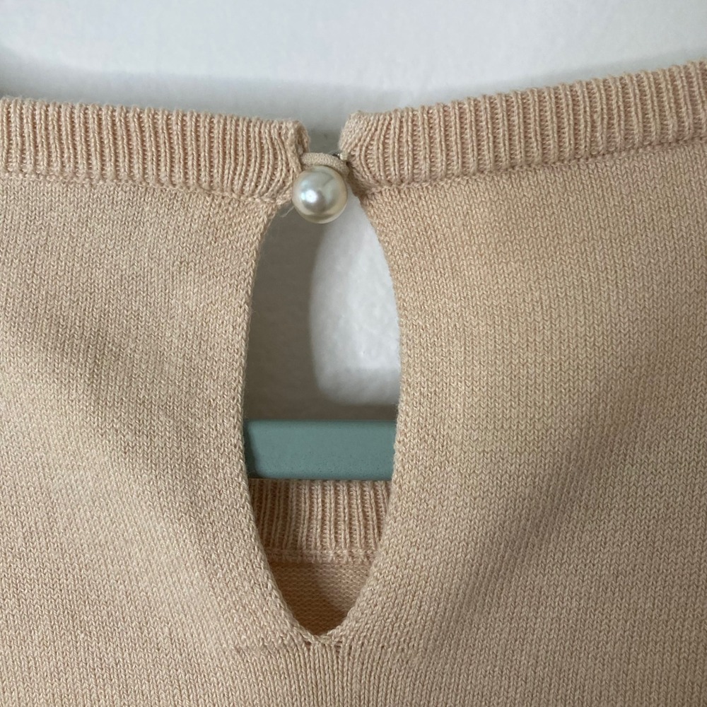 CeCe Puff Sleeve Pearl Keyhole Back Sweater Top Beige Tan L Coquette Office Chic - Picture 6 of 8
